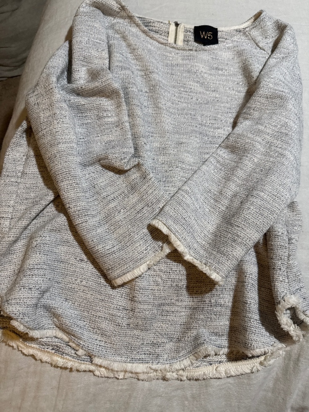 W5 blouse size L